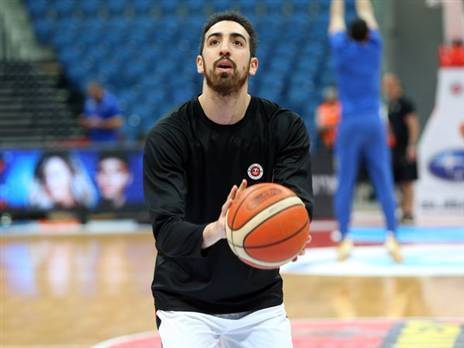 טימור. לא זכה לאמון של קטש (אלן שיבר)