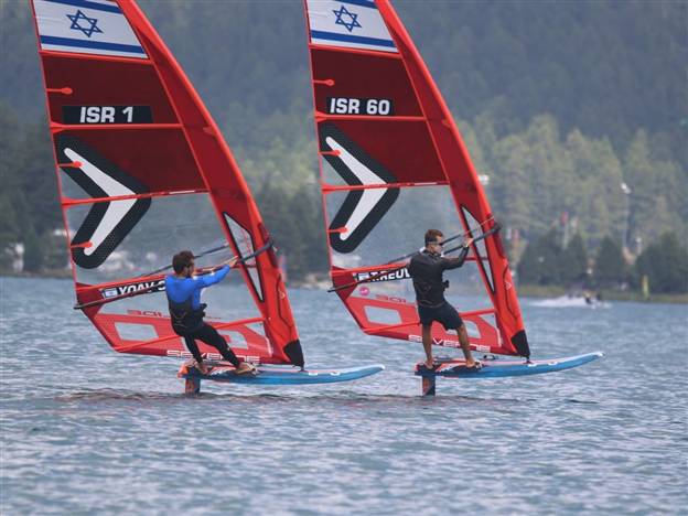 תום ראובני ויואב עומר באימון (באדיבות איגוד השייט)