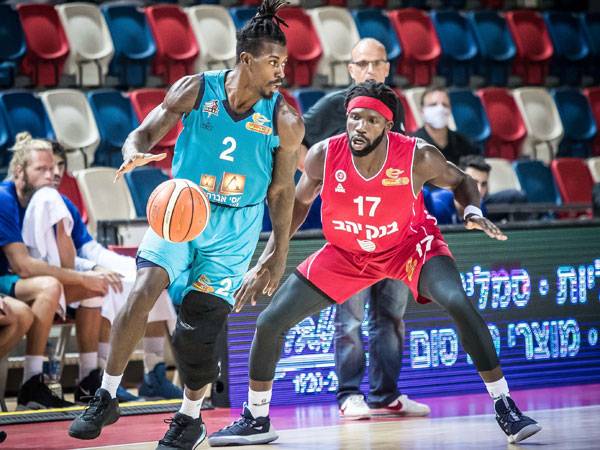 פארת'ר. לא הופיע (מנהלת הליגה)