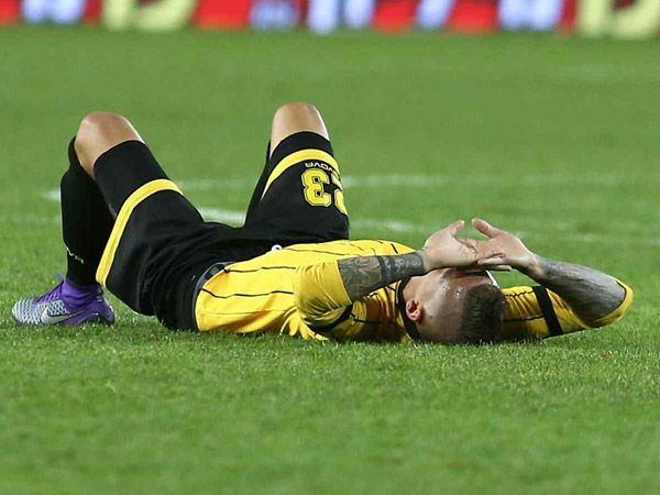 פתח בשביתה. הייסטר (אלן שיבר)