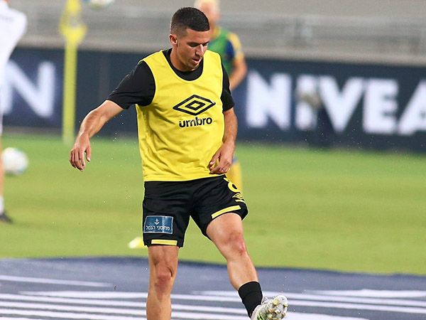 ורד, עבר דברים קשים (אלן שיבר)