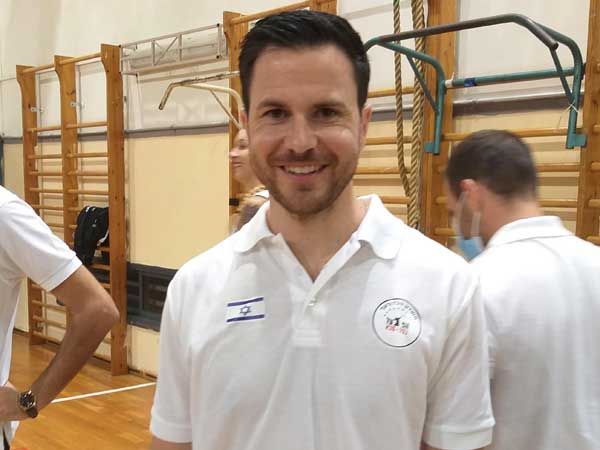 אלעד שפגט. מאמנה של כפ"ס ינסה להמשיך את הרצף המדהים של קבוצתו (איגוד הכדורעף)