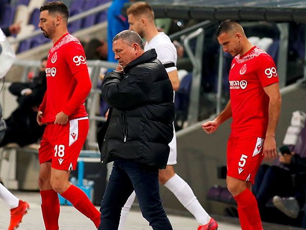 קלינגר יוצא רק עם המחמאות (אלן שיבר)