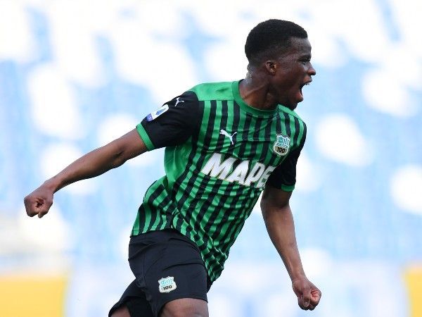 טראורה חוגג את שער ניצחון של המארחת (Getty)