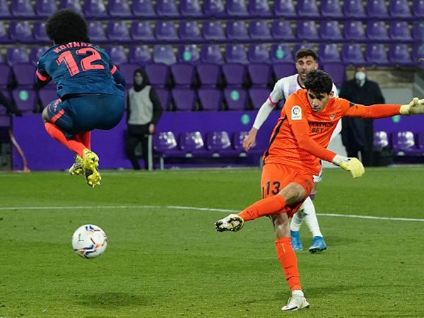 אבל דווקא השוער של סביליה צחק אחרון (GETTY)