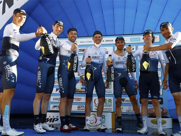 (בטיני פוטו)