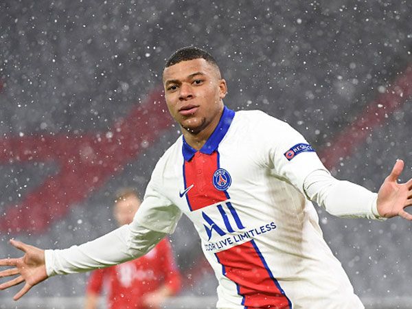 הסיכויים עם פ.ס.ז' (getty)