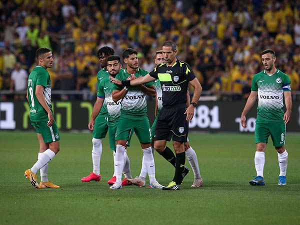 שמואלביץ' זכה למחמאות משתי הקבוצות (אלן שיבר)