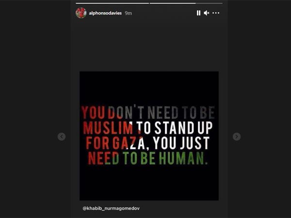 אלפונסו דייויס והפוסט של חאביב (אינסטגרם)