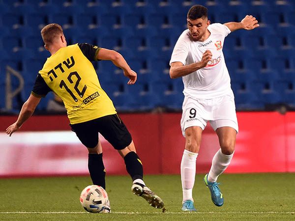 בקרוב בצהוב? חלאיילה (ברני ארדוב)