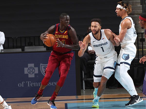 מייקר. רכש מסקרן (getty Images)