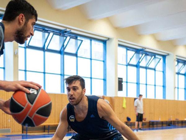 בלאט וזוסמן. אתגר חדש בפתח (אלבה ברלין)