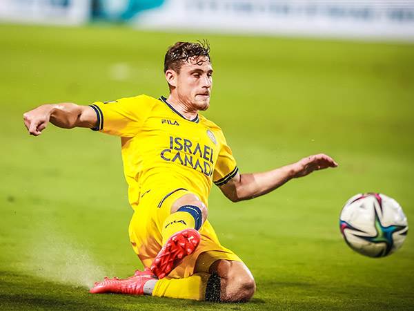 קניקובסקי. הגיע מאוחר מדי? (מרקו)