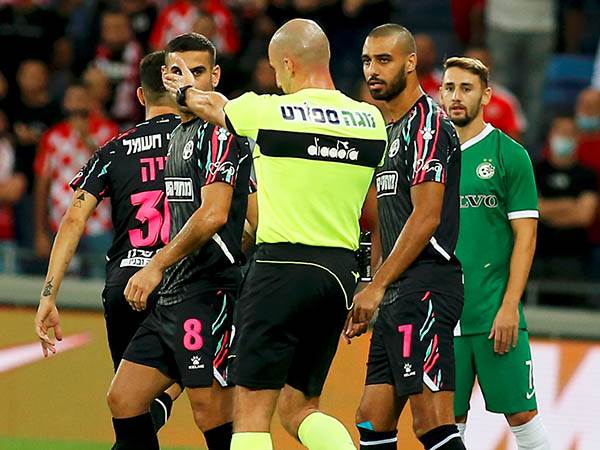 "גל מבין שהוא תפקד מתחת למצופה ממנו" (אלן שיבר)