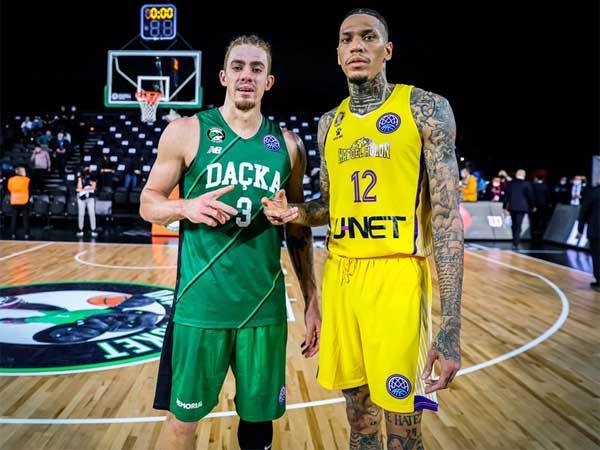 מכרים מן העבר (FIBA)