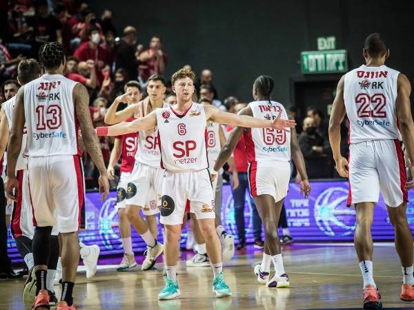 ברחה לפער דו ספרתי. הפועל ת"א (עודד קרני)