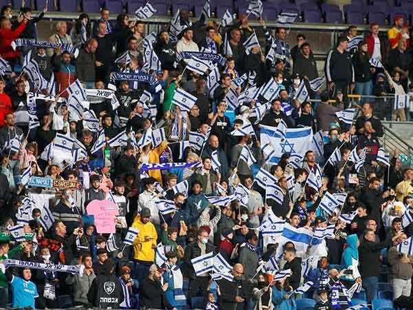 אוהדי הנבחרת (אלן שיבר)