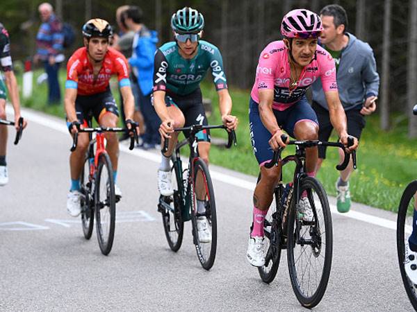 קרפאס (מימין) והינדלי (Getty)