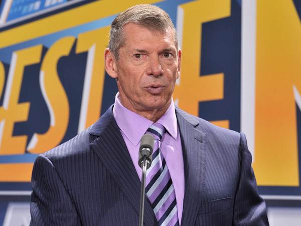 וינס מקמהאן. פרשייה שעלולה לסבך אותו מאוד (GETTY)