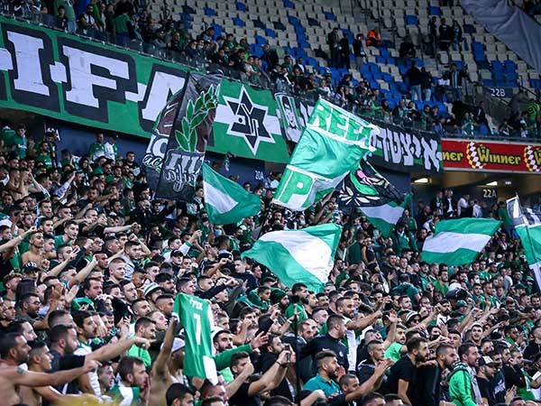 אוהדי מכבי חיפה בסמי עופר (מאור אלקסלסי)