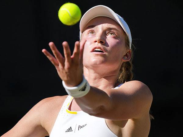 לא זכתה בטורניר מאז שפרצה הקורונה. ריבקינה (Getty)