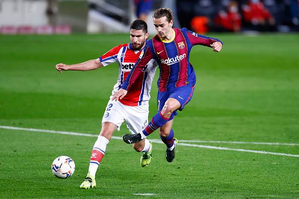 טאצ'י מול גריזמן. בקרוב בליגת העל (Eric Alonso/Getty Images)