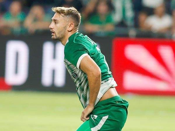 הילד שאל: "מה הוא עשה?". אצילי (אלן שיבר)