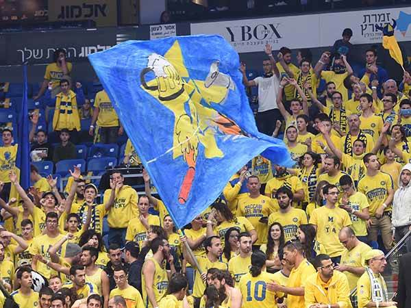 האוהדים יישארו עם הזכרונות (צילום: אלן שיבר)