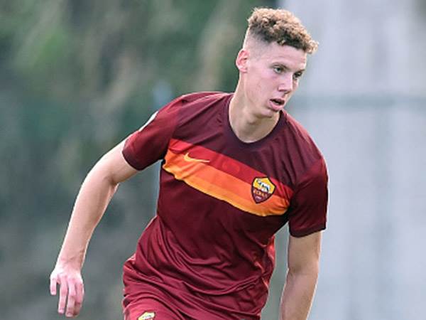 חתם, אך שיחק בעיקר בנוער. פודגוראנו במדי רומא (Photo by Giuseppe Bellini/Getty Images)