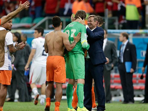 חילוף שניצח את רבע הגמר. ואן חאל וקרול (Laurens Lindhout/Soccrates/Getty)