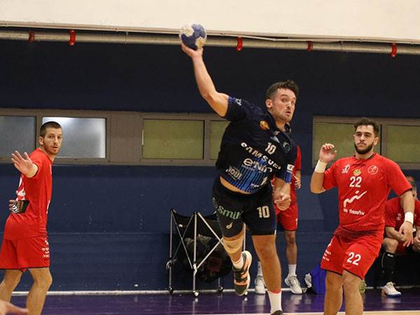 ניתן זהבי מאסא ת"א נגד הפועל ראשל"צ (צילום: הדר ואן קולא, איגוד הכדוריד)