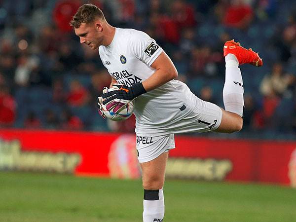 "אתלט ברמה הכי גבוהה". פרץ (אלן שיבר)