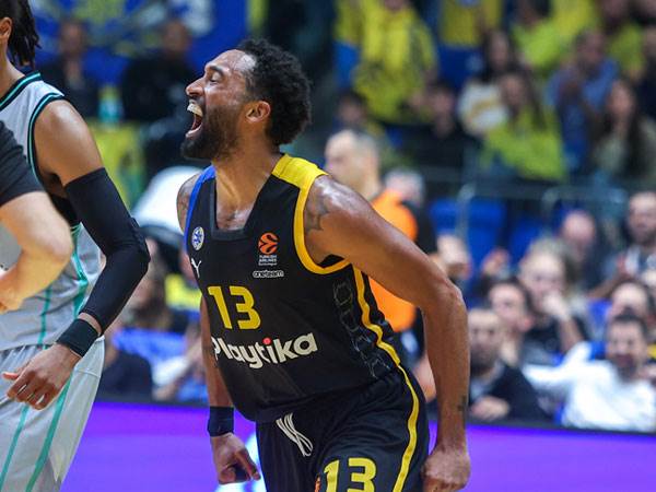 "שמח שהכל מאחוריי" (דני מרון)