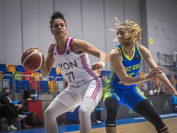 "היא אישיות ומנהיגה" (קרדיט: FIBA*