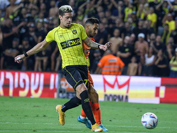 ניתק קשר עם השחקנים (דני מרון)