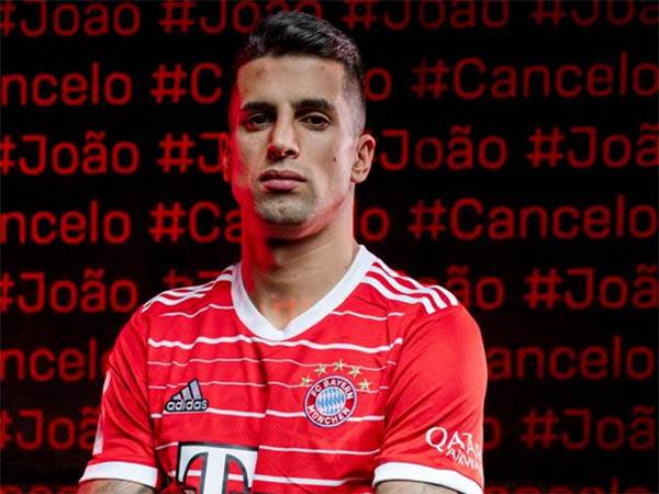 (באיירן מינכן, רשמי)