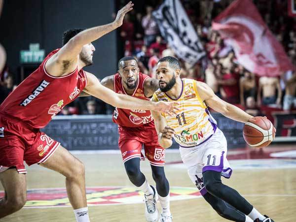 "תמיד נשחק הכי חזק". האריס אמש מול הפועל ת"א (צילום: עודד קרני)