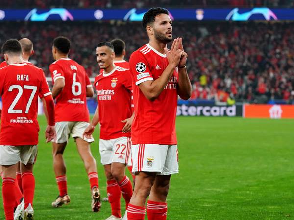 (Gualter Fatia/Getty Images)