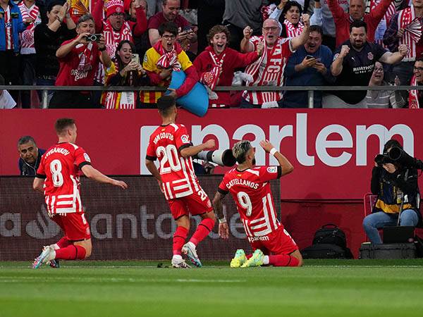 קטסז'אנוס כיכב עם רביעייה (Alex Caparros/Getty Images)