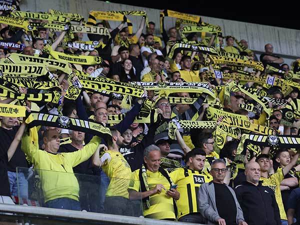 10 אלף הבטיחו את מקומם (ברני ארדוב)