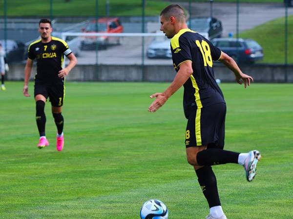 נשאר בבירה (האתר הרשמי של בית"ר)