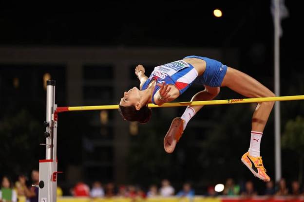 אנג'לינה טופיץ' | צילום: גלעד קוולרצ'יק