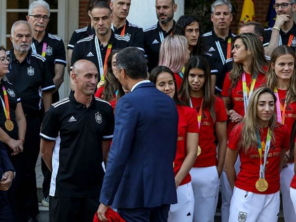 רוביאלס ננזף על ידי ראש ממשלת ספרד (קרדיט: getty)