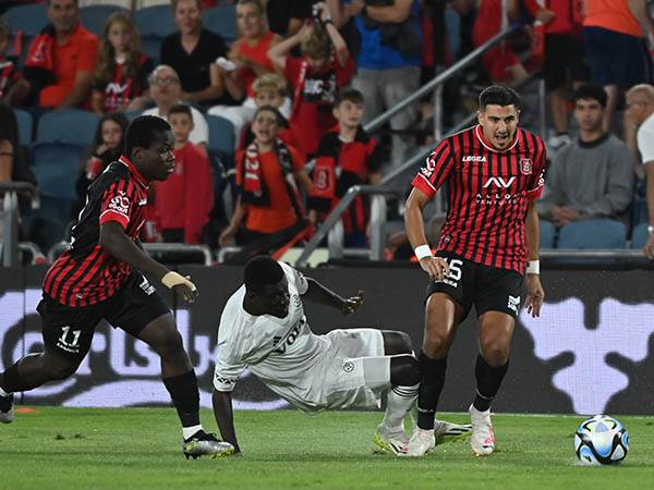 "הצטערנו לשמוע" (ברני ארדוב)