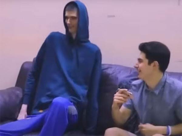 מהאנשים הגבוהים בעולם