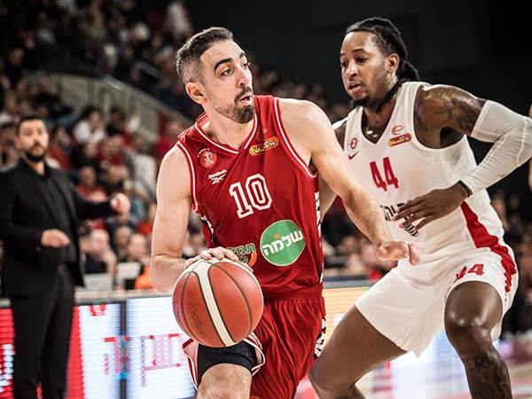 עושות כבוד (אלן שיבר)