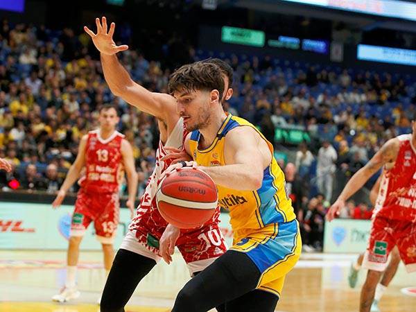 רומן סורקין. פציעה משמעותית (אלן שיבר)