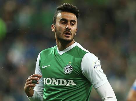 עוואד במדי מכבי חיפה. חלאיילי של לפני 8 שנים (אלן שיבר)