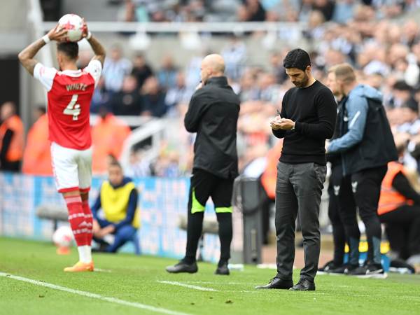 ארטטה. יש לו תרגילים מסודרים להוצאות חוץ (Getty)