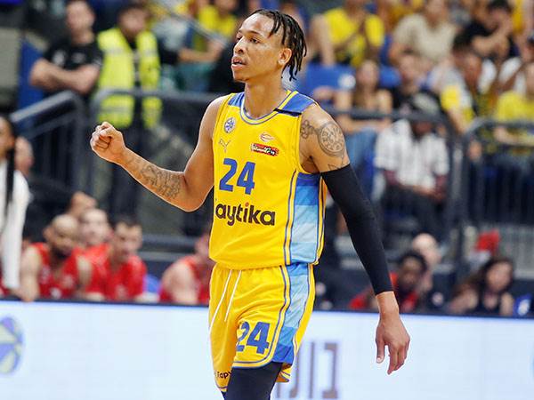 “בעל בית“ (אלן שיבר)